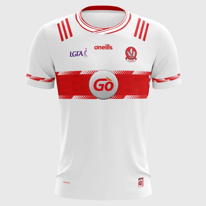 O’Neills White Derry LGFA Goalkeeper Jersey 2025 with ribbed crewneck by O’Neills. 