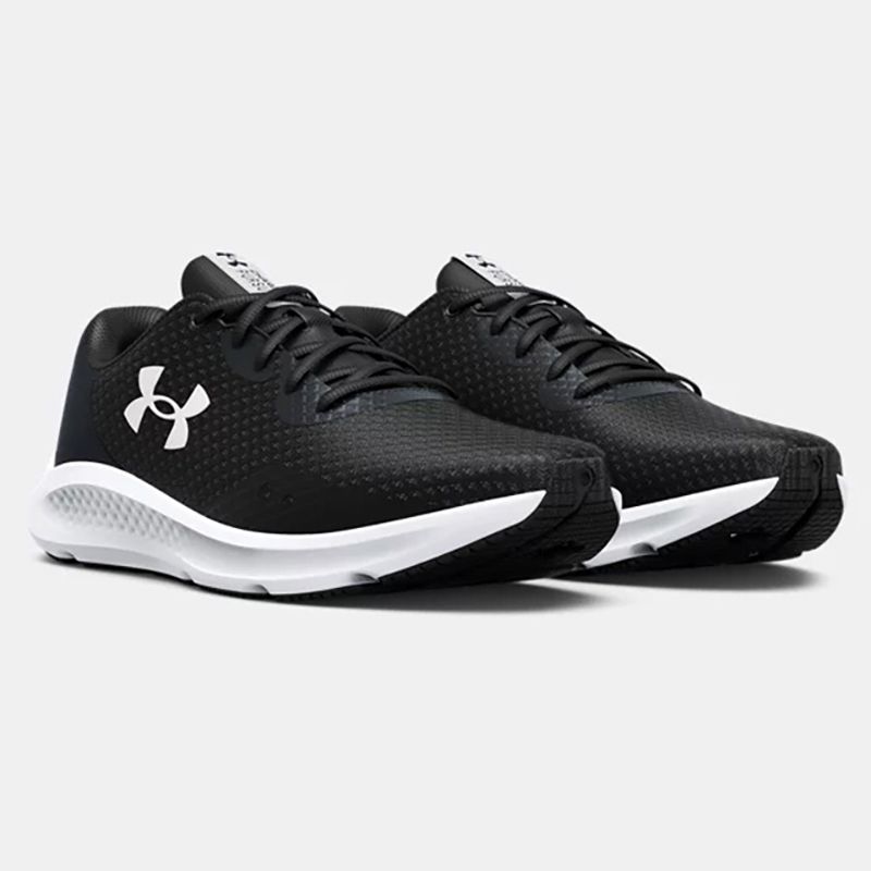 Black Men's Under Armour charged pursuit running shoes from O'Neills.