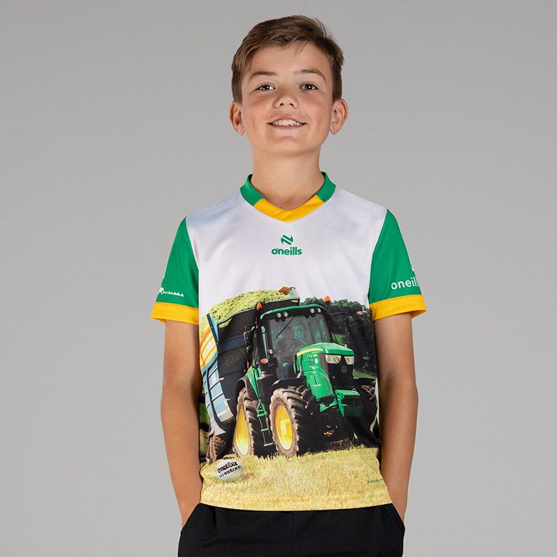 Kids' Green Day O’Neills ploughing jersey with image of green tractor and O’Neills ball on the front.