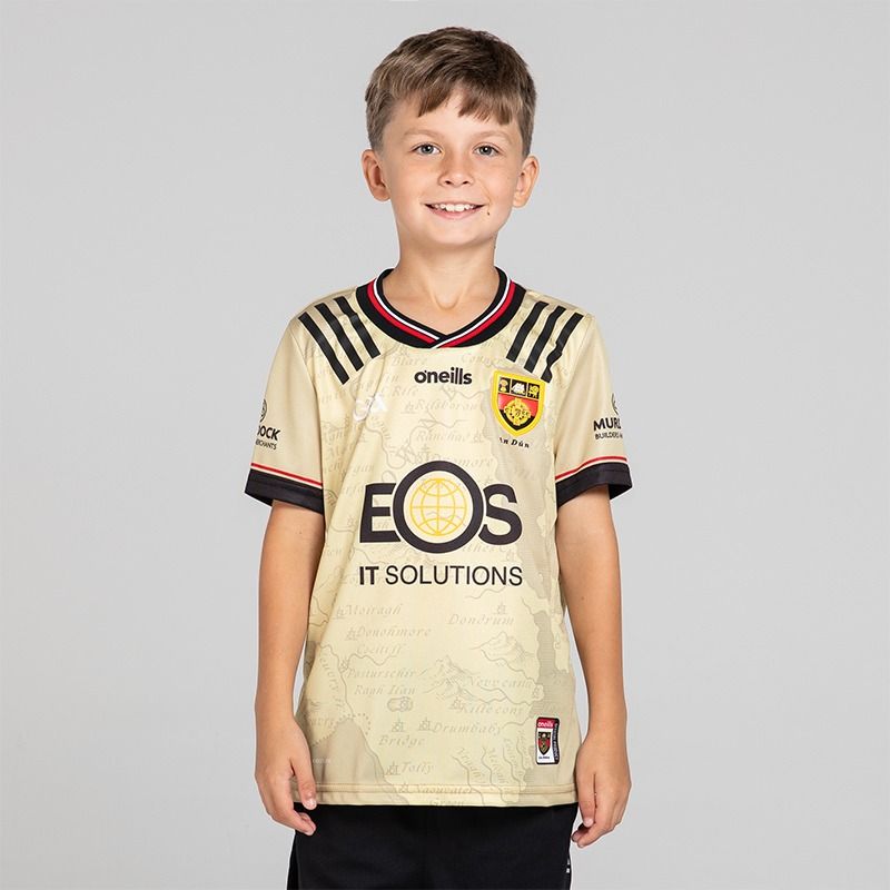 O’Neills Gold Down GAA Kids' Alternative Goalkeeper Jersey 2025 with ribbed crewneck by O’Neills.