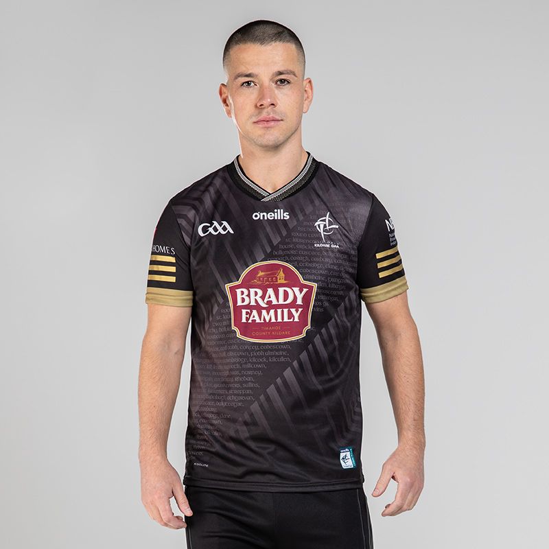Kildare GAA Alternative Jersey 2024 with Kildare clubs by O’Neills.
