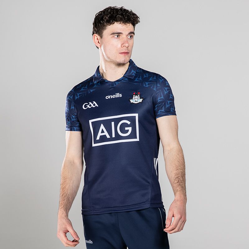 Navy /white Dublin GAA Goalkeeper Jersey with AIG sponsor logo by O’Neills.