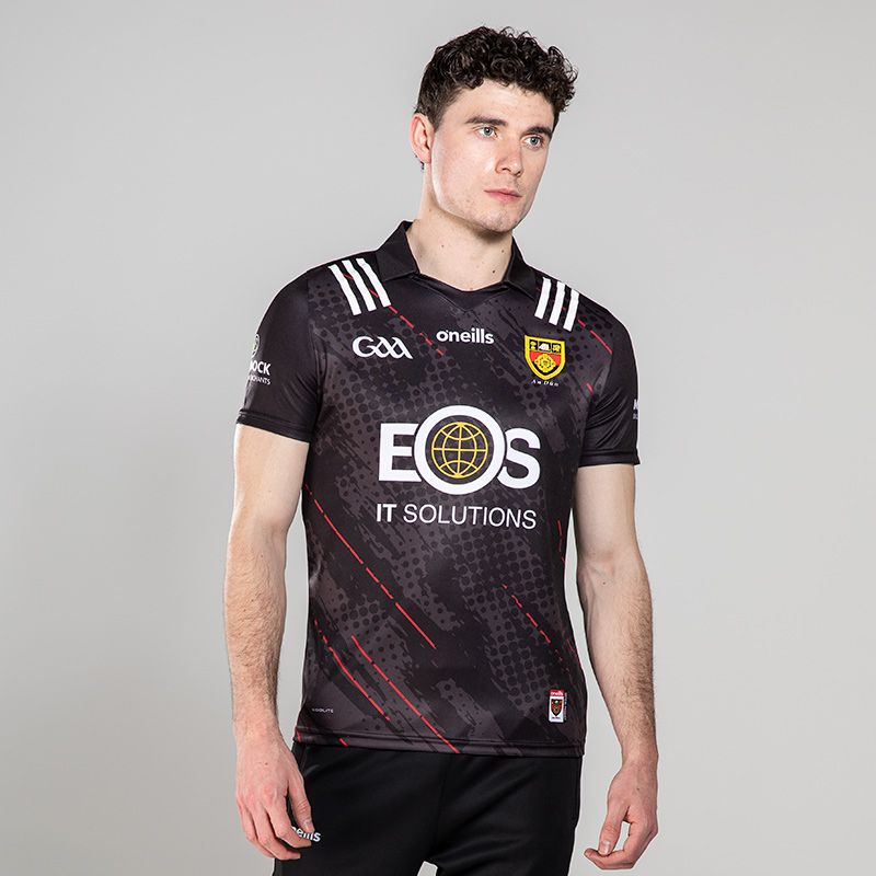 Black/Red Men's Down GAA Goalkeeper Jersey 2023, with sponsoring logos by O'Neills. 