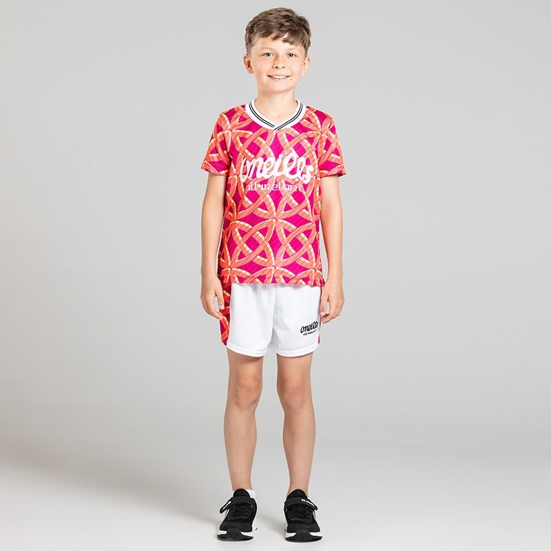 Pink O’Neills Gael Jersey and Shorts set with an all over Celtic inspired design
