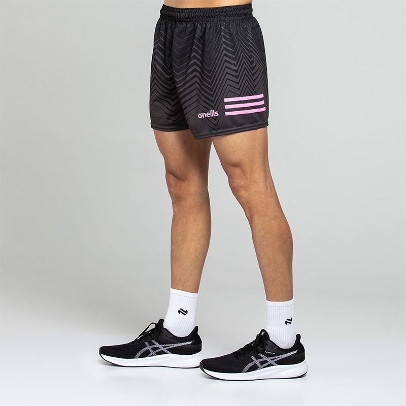 Black O’Neills Men’s Nova shorts with adjustable drawcord waistband