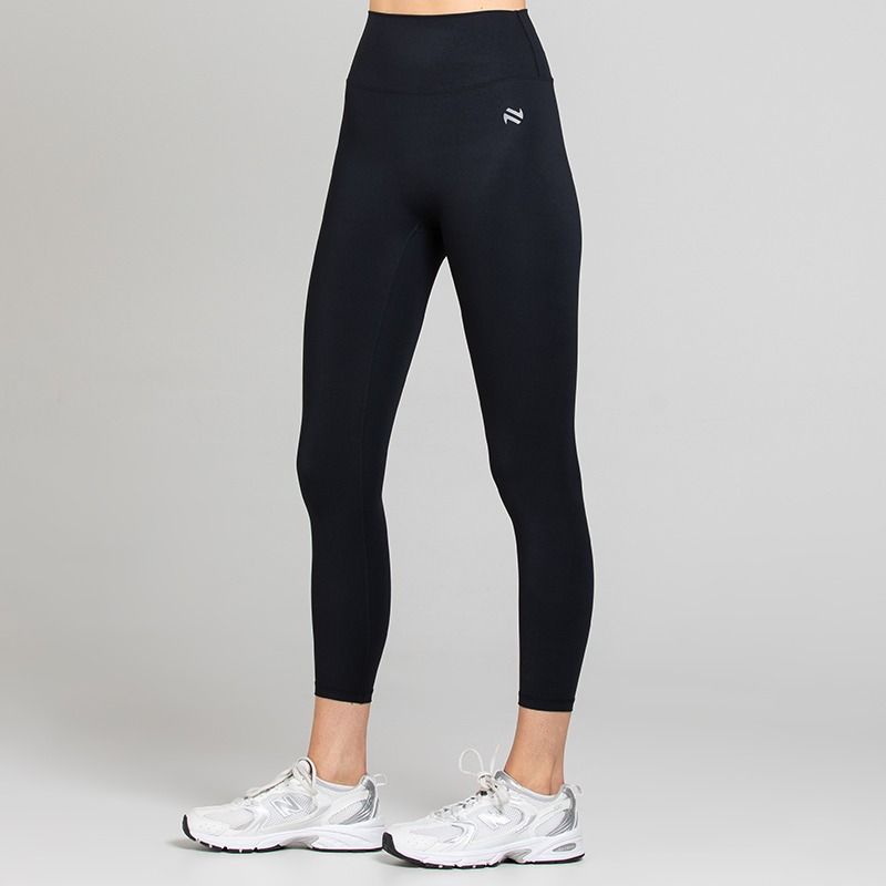 Black Women’s Ember 7/8 Leggings with above-ankle length and high-rise waistband detail 