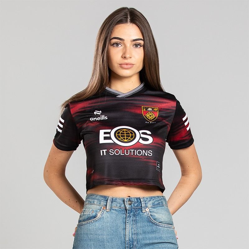 O’Neills Down Women’s Fit Training Top 2026 in a Cropped Modern Fit