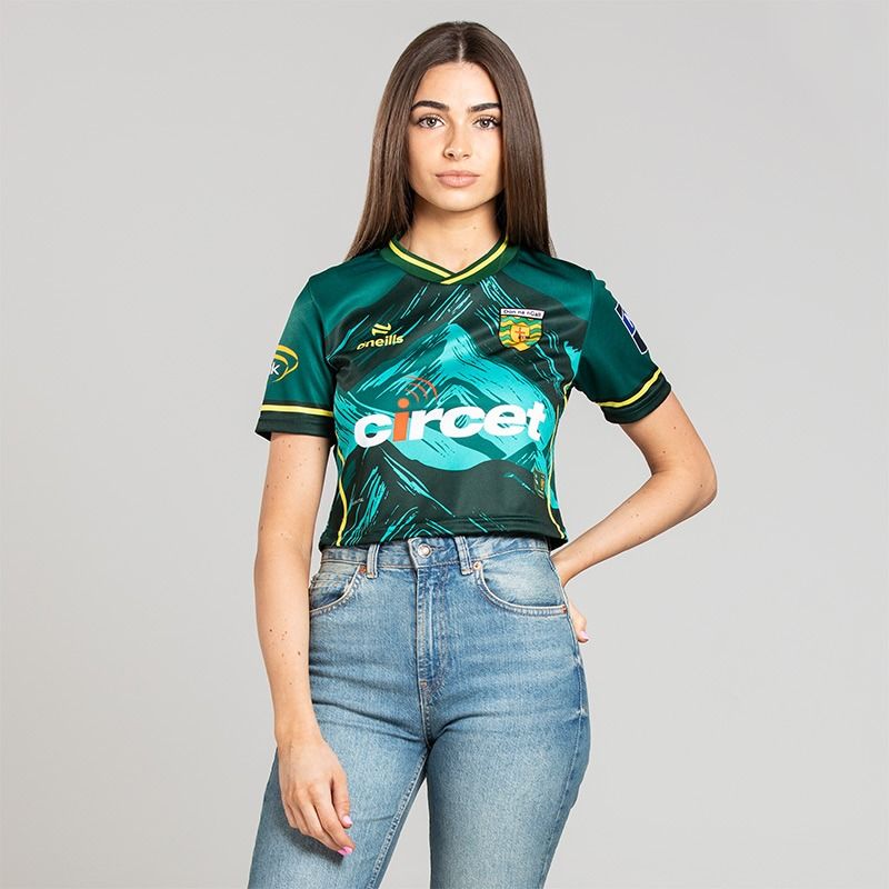 O'Neills Donegal GAA Women's Fit Training Top 2026 in a Cropped Modern Fit