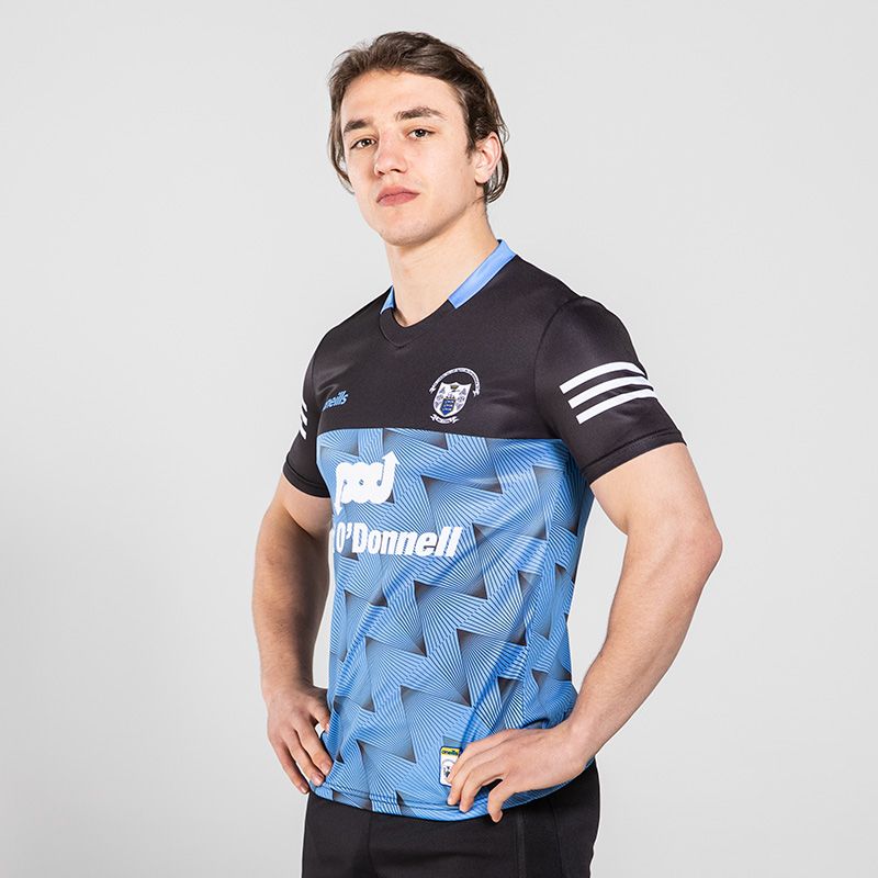 Sky Clare GAA Short Sleeve Training Top from ONeills.