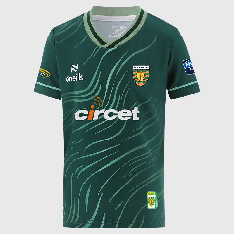Bottle Donegal GAA Kids’ Electro Training Top from O’Neills 