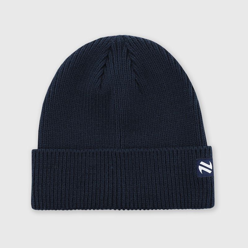Navy Quest Beanie Hat with O’Neills logo.