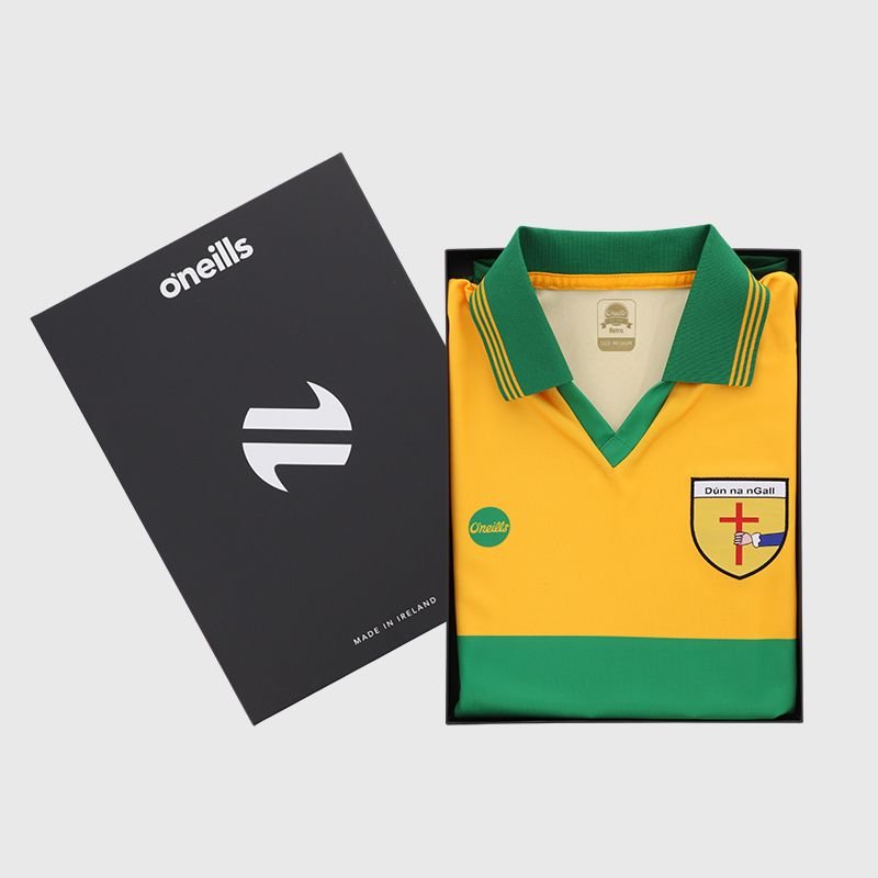 Donegal GAA Retro Jersey packed in Gift Box by O’Neills.