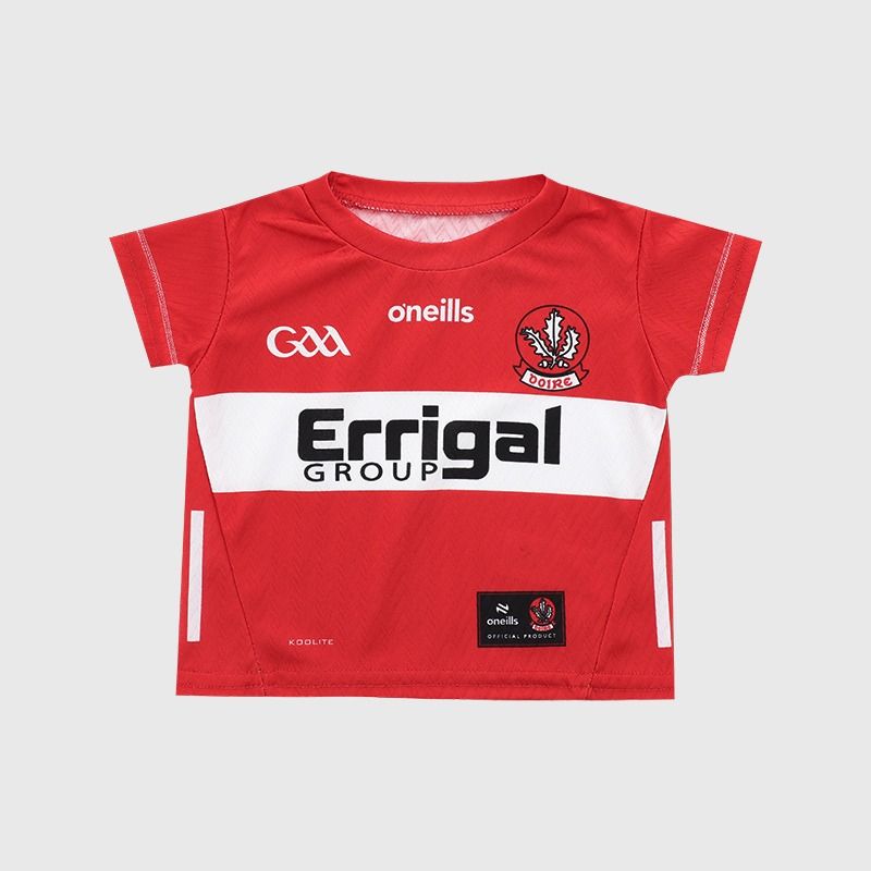 Red Derry GAA Infant Home Jersey 2026 from O’Neills.
