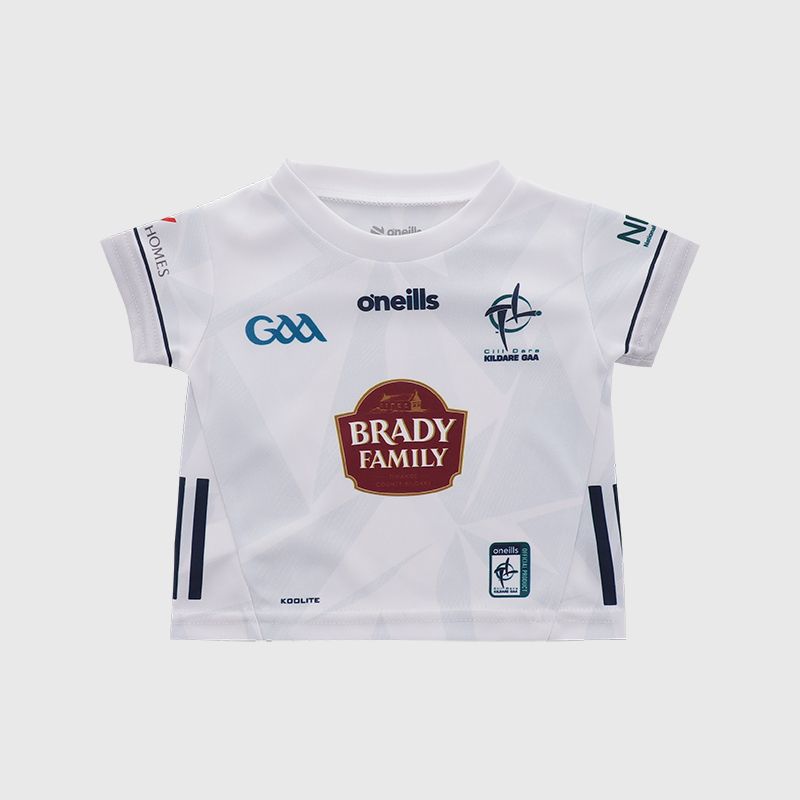 O’Neills White Kildare GAA Baby Home Jersey 2025 by O’Neills.