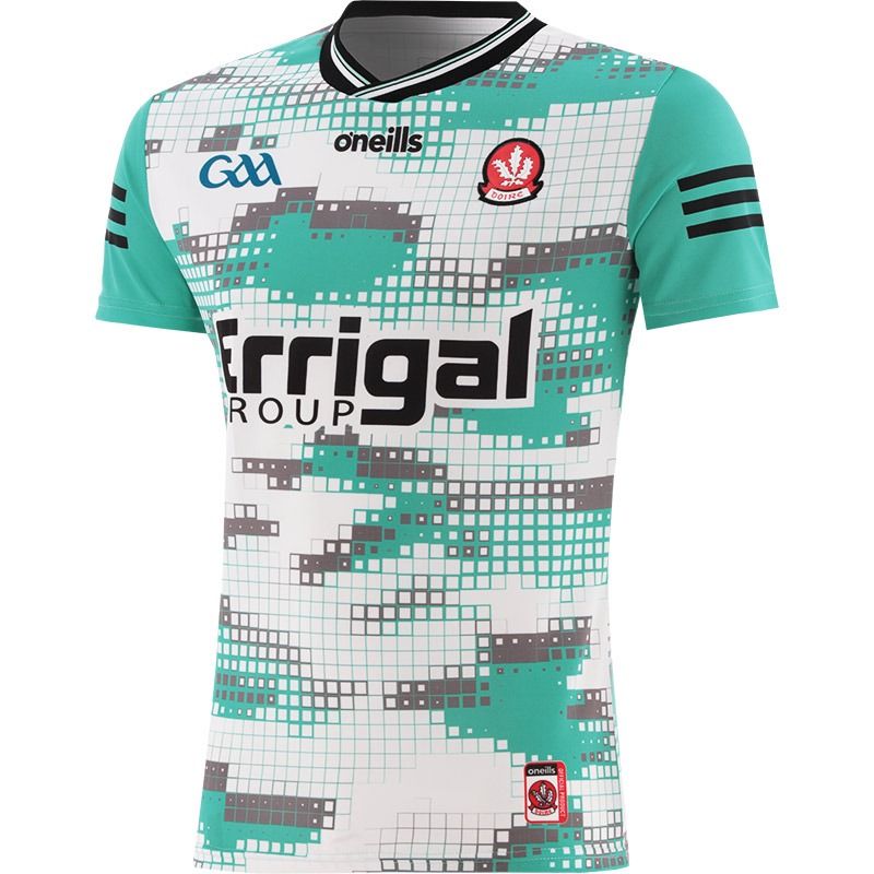 White Derry GAA Alternative Goalkeeper Jersey 2024 with ribbed crewneck by O’Neills.