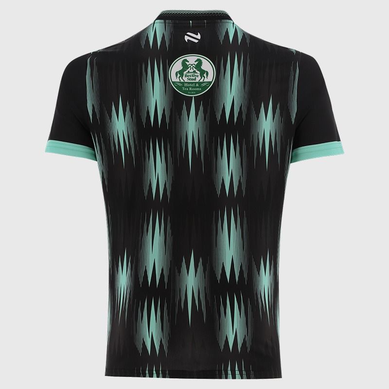 Black Meath GAA Short Sleeve Training Top 2026 from O’Neills.