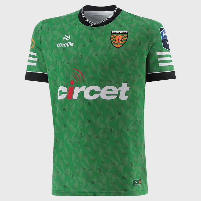 Green Donegal GAA Kids' Short Sleeve Training Top 2026 from O’Neills.