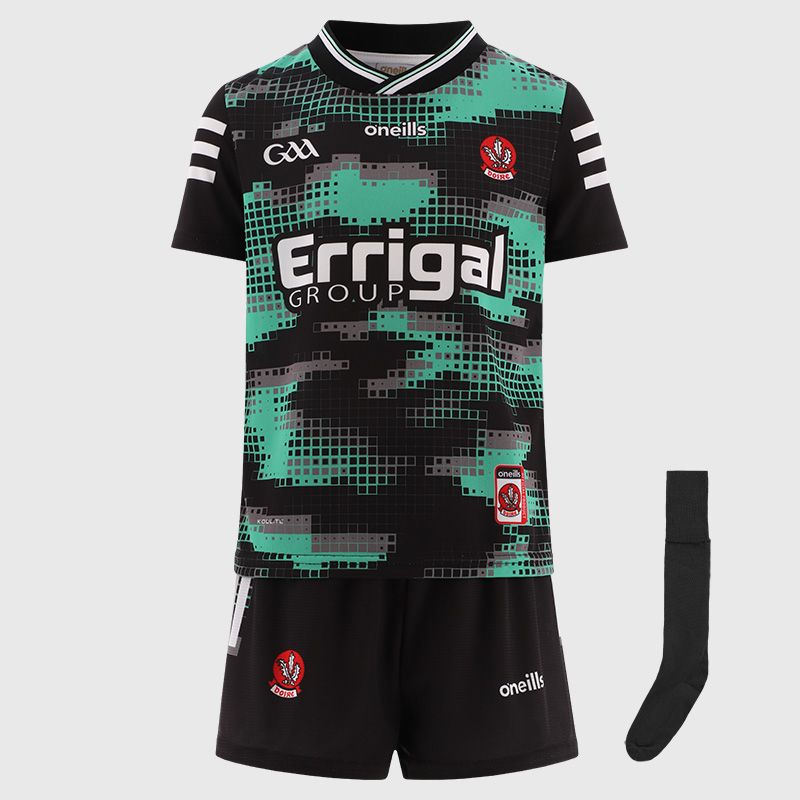 Black Derry GAA Goalkeeper mini kit with jersey, shorts and socks by O’Neills.