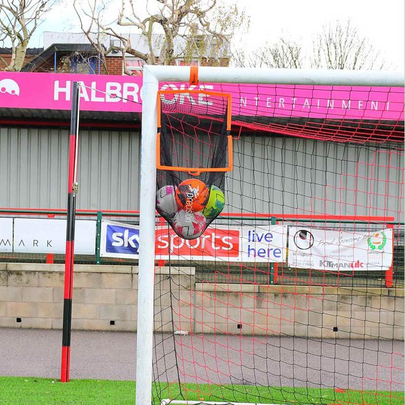 Precision Top Bins Target & Ball Bag is a 2 in 1 top bins target and ball bag all rolled in to one from O'Neills