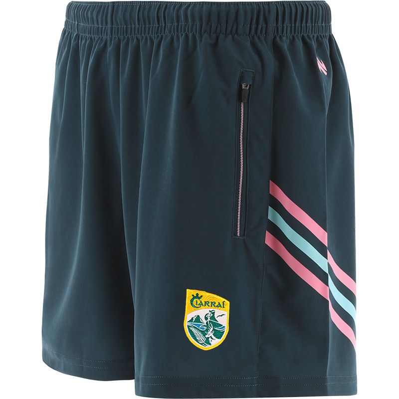 Marine Kids' Kerry GAA training shorts with zip pockets by O’Neills.