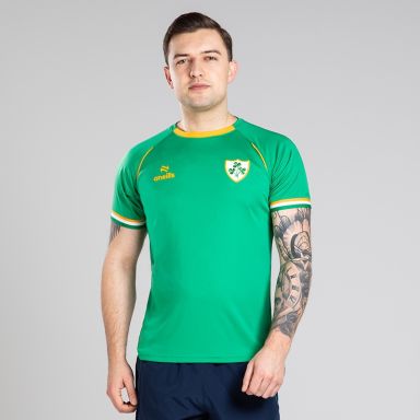 Green O’Neills Men’s Keel Shamrock T-Shirt with Woven Shamrock Crest