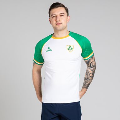 White O’Neills Men’s Keel Shamrock T-Shirt with Woven Shamrock Crest