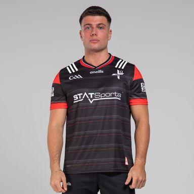 Black Louth GAA Goalkeeper Jersey 2024 with ribbed crewneck by O’Neills.