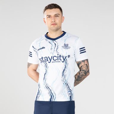 Men’s White Dublin GAA Training Jersey play fit with Dublin GAA crest from O’Neills