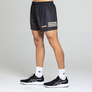 Black O’Neills Men’s Nova shorts with adjustable drawcord waistband