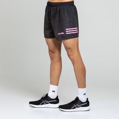 Black O’Neills Men’s Nova shorts with adjustable drawcord waistband
