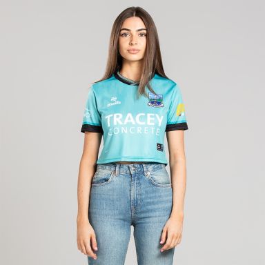O’Neills Tipperary Women’s Fit Training Top 2026 in a Cropped Modern Fit
