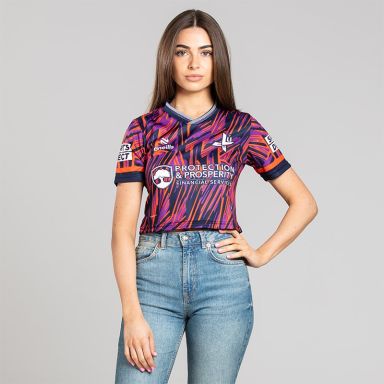 O’Neills Louth Women’s Fit Training Top 2026 in a Cropped Modern Fit