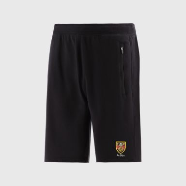 Black Down GAA Men’s Evolve Fleece Shorts with elasticated waistband and two zip pockets by O’Neills.