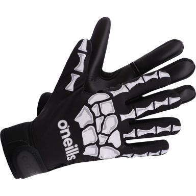 Black GAA gloves with Velcro strap fastening and latex palm by O’Neills.