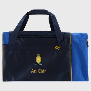 Marine Clare GAA Kent Holdall Bag with zip compartments and removeable shoulder strap by O’Neills.