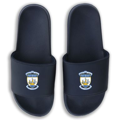 Man O'War GFC Zora Pool Sliders