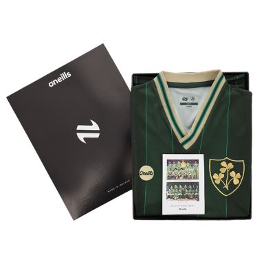 Women’s Green Ireland Premier Jersey with gold shamrock crest and v-neck collar by O’Neills.