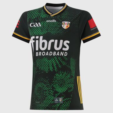 Green Antrim GAA Women’s Fit Alternative Jersey 2026 from O’Neills.