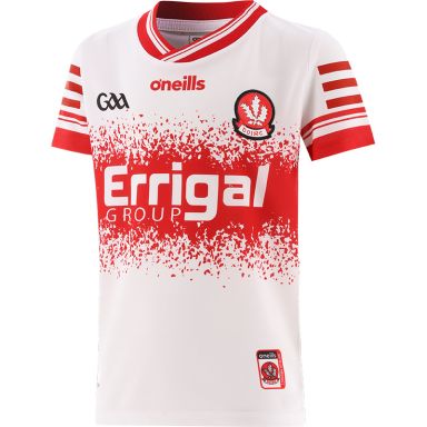 White Derry GAA Alternative Jersey 2024 with Errigal Group sponsor logo on the chest by O’Neills.