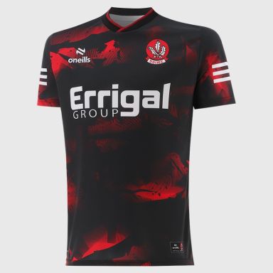 Black / Red Derry GAA Short Sleeve Training Top 2026 from O’Neills.