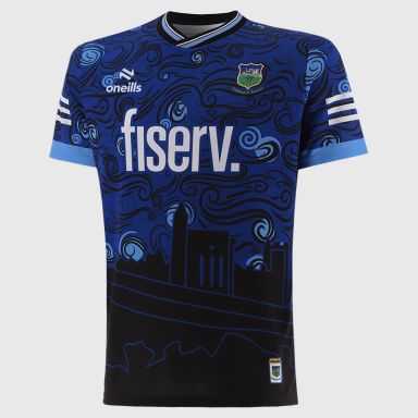 Black Tipperary GAA Men's Short Sleeve Training Top by O’Neills.