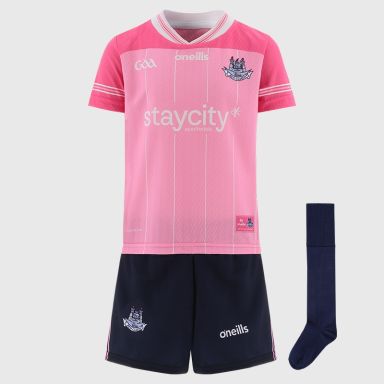 Pink Dublin GAA Home Mini Kit 2026 from O’Neills. 