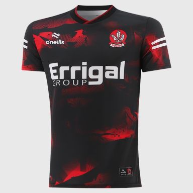 Black / Red Derry GAA Player Fit Short Sleeve Training Top 2026 from O’Neills.