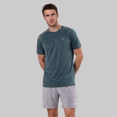 Green O’Neills Men’s Zone T-Shirt with four-way stretch woven fabric