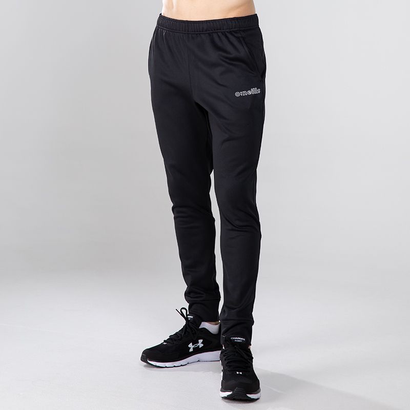 Men's Black Fleece Skinny Tracksuit Bottoms with two side pockets, cuffed bottoms and O’Neills branding on the left leg.