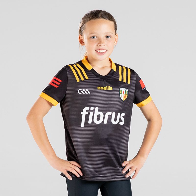 Black /Yellow Kids' Antrim GAA Goalkeeper Jersey with sponsor logo by O'Neills.