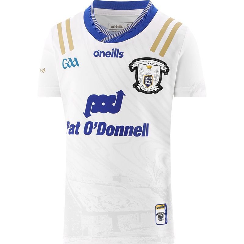 White Kids' Clare GAA Commemoration Jersey with Michael Cusack cottage on the front and image of Michael Cusack on the sleeve by O’Neills.