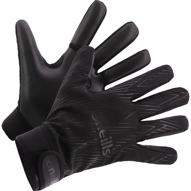 Black GAA gloves with Velcro strap fastening and latex palm by O’Neills. 