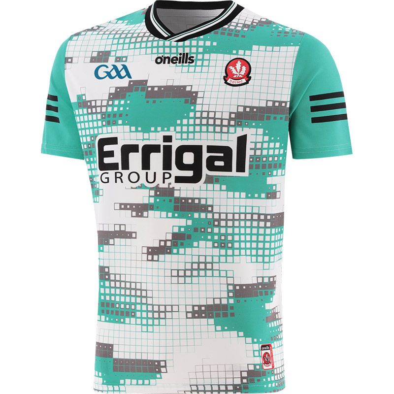 White Derry GAA Alternative Goalkeeper Jersey 2024 with ribbed crewneck by O’Neills.