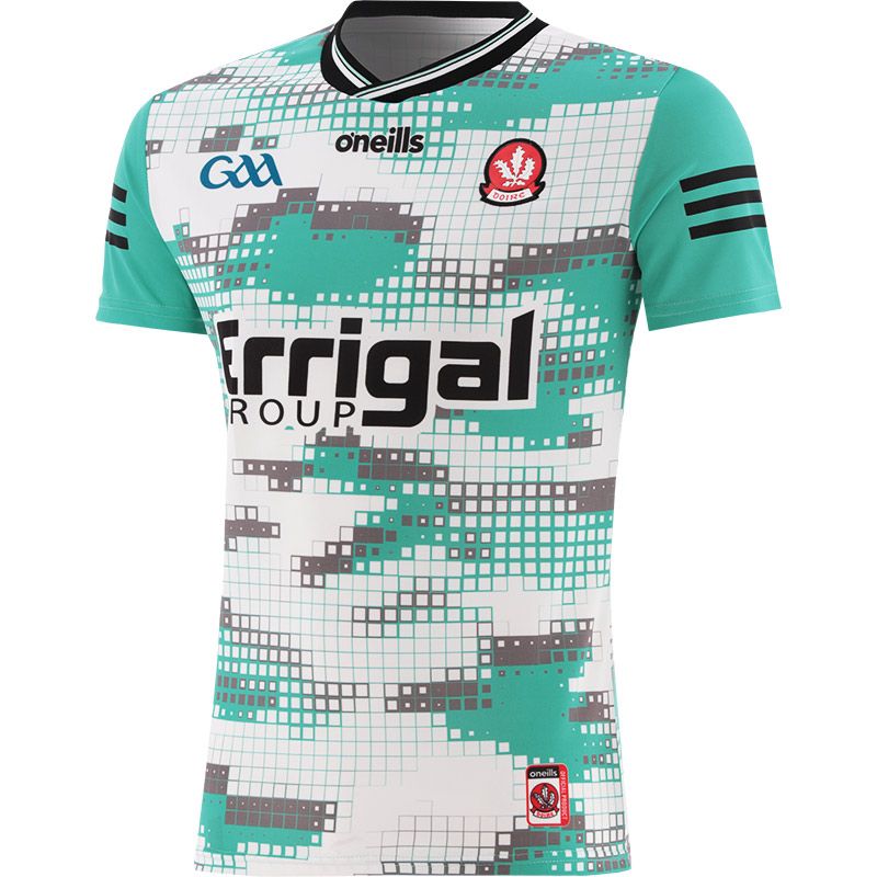 White Derry GAA Alternative Goalkeeper Jersey 2024 with ribbed crewneck by O’Neills.